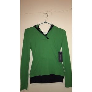 Green Tommy Hilfiger hoodie shirt